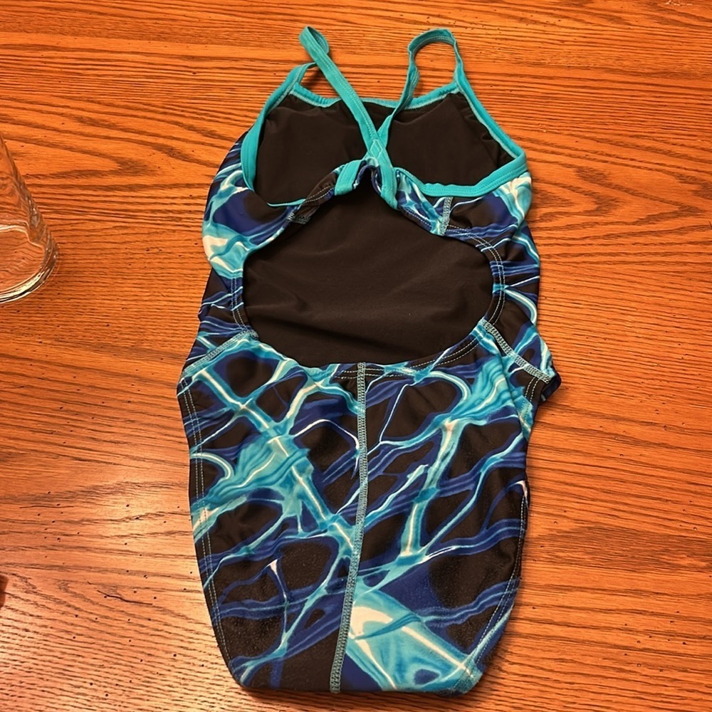 Waterpro Swimsuit/6 - Picture 2 of 3